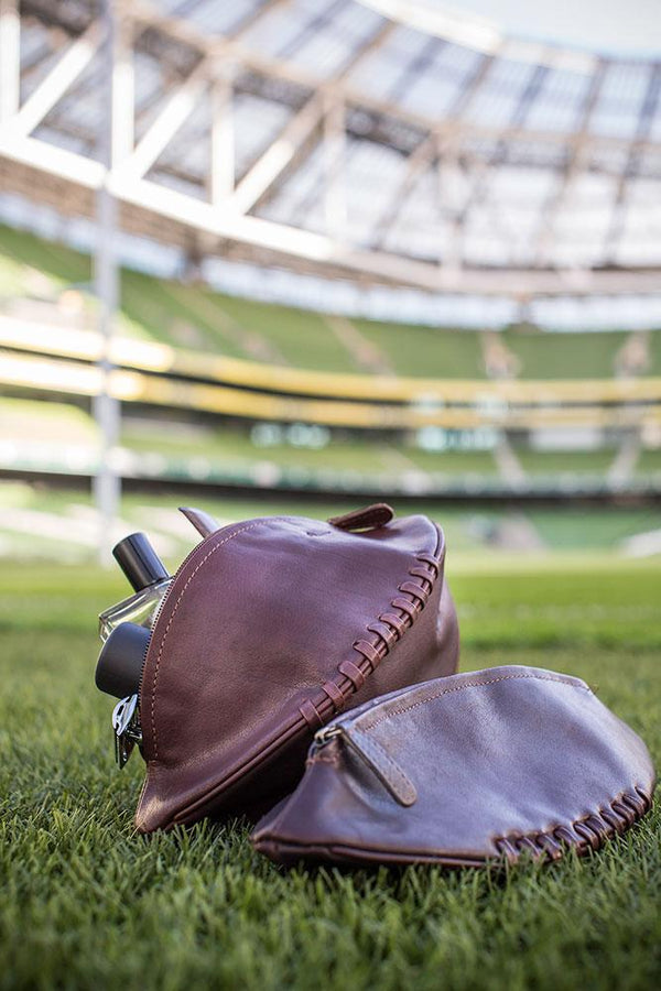 Ballon de Rugby Vintage - Trousse de Toilette Football Américain